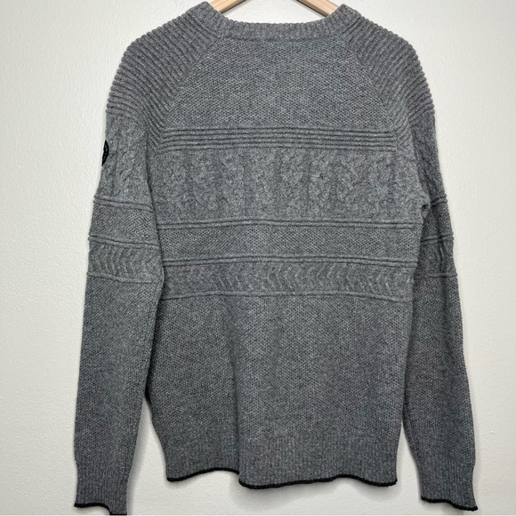Obermeyer Men's Sweater Medium Textured Crew Neck Gray Lambswool Aspen Colorado - Picture 13 of 13